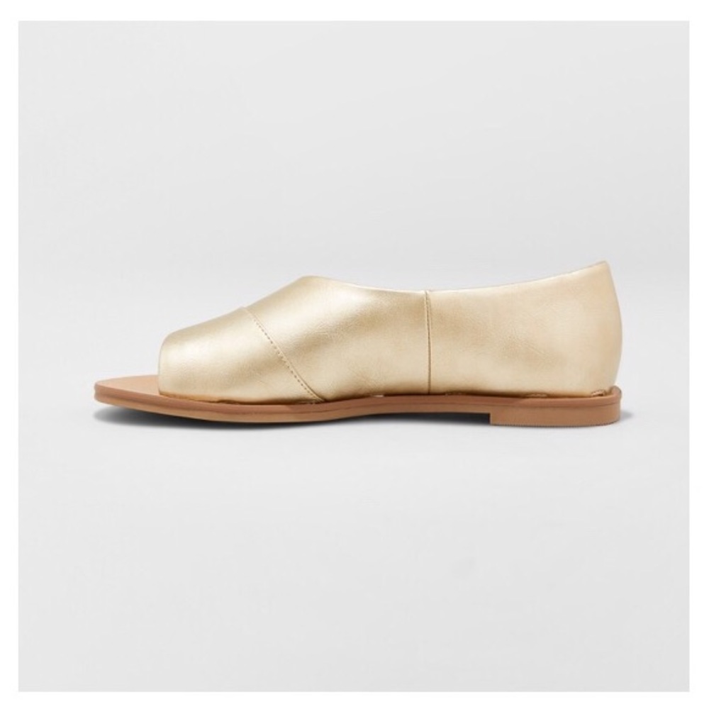 NWT Universal Thread Asymmetrical Slide Sandals - Picture 3 of 7
